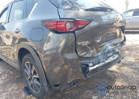 2018 Mazda Cx-5 Grand Touring z USA, uszkodzony, nr VIN JM3KFBDM3J0322060